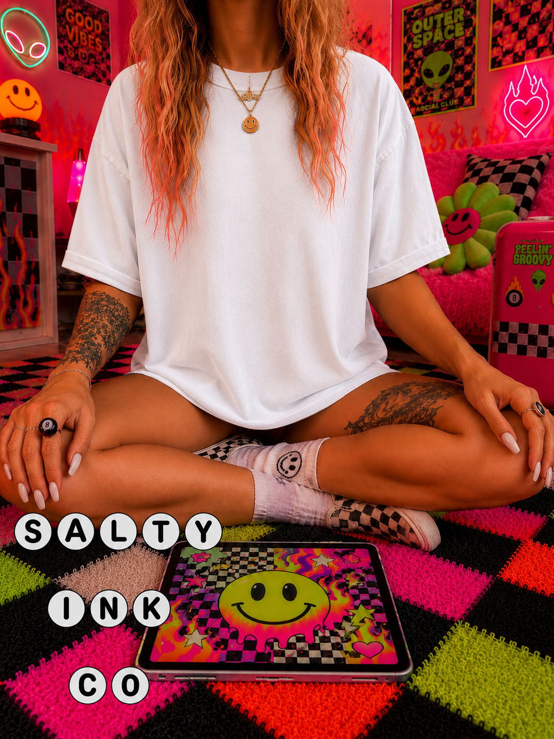 Alien Mock - White tee